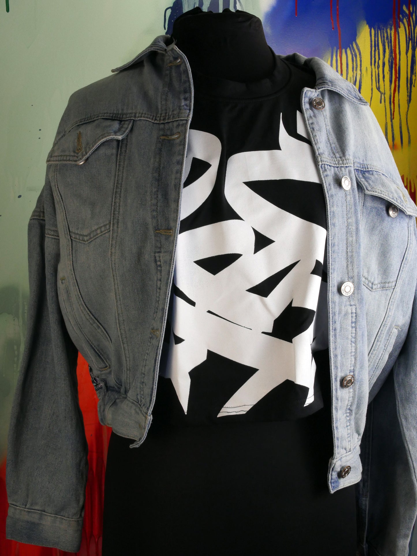 Graffiti magazine jacket