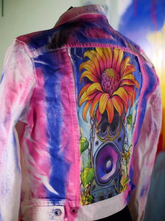 Painted flower speaker jacket